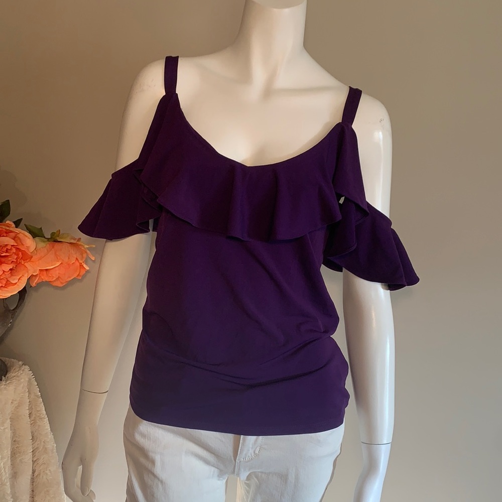 Express ruffle cold shoulder top XS